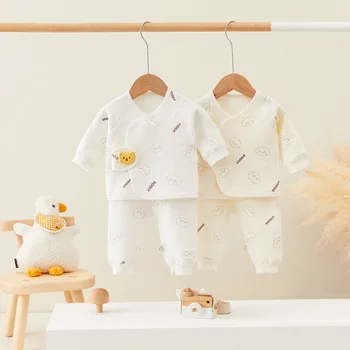 Пижами за новородени с анимационни принтом, комплект детски дрехи, зимни топла риза за деца, детски памучни блузи от 2 теми, панталони